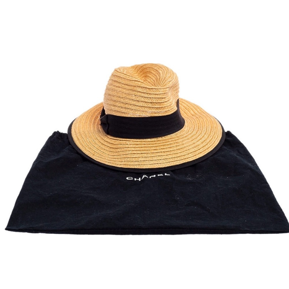 AUTHENTIC CHANEL STRAW hat